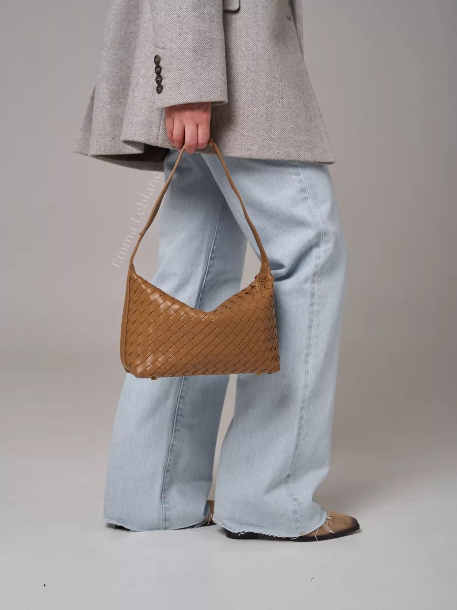 Baguette Woven Ariel Bag