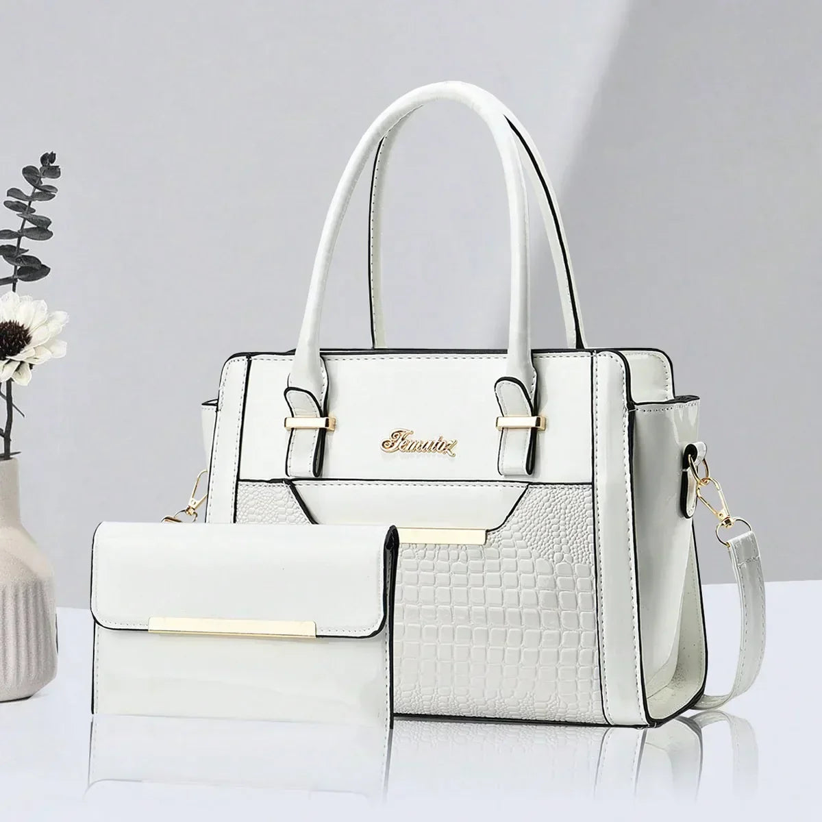 Bag and Wallet Kit in Leather - Cror
