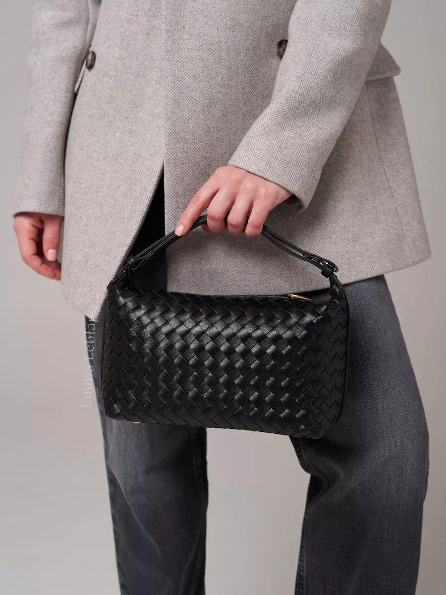 Baguette Woven Ariel Bag